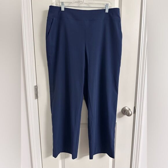 Chico’s Weekends Bliss Fleece Straight-Leg Pants Size 2 US L Color Midnight - Picture 1 of 10